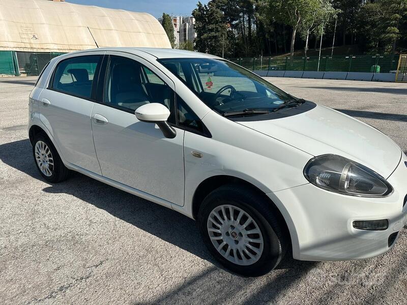 Venduto Fiat Punto Evo Punto Evo 1.4 . - auto usate in vendita