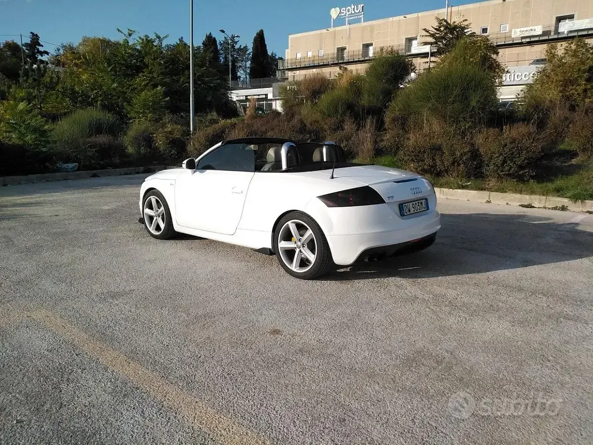 Usata Audi TT 200 CV (147 kW) 2008 Bianco Coupé