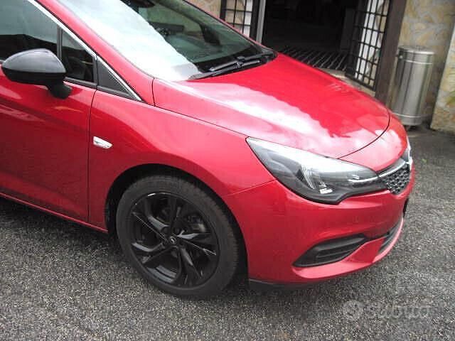 Usata Opel Astra Sport 122 CV (89 kW) 2021 Rosso Berlina