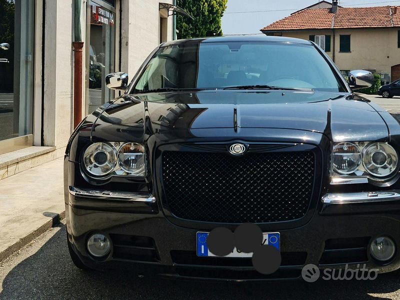 Usata Chrysler 300C 220 CV (161 kW) 2006 Nero Station wagon