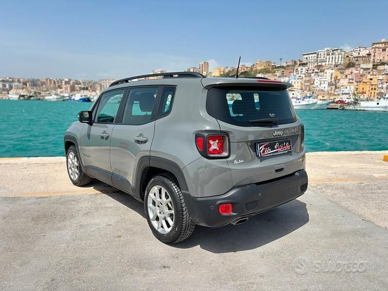 Usata Jeep Renegade 130 CV (95 kW) 2021 Grigio SUV