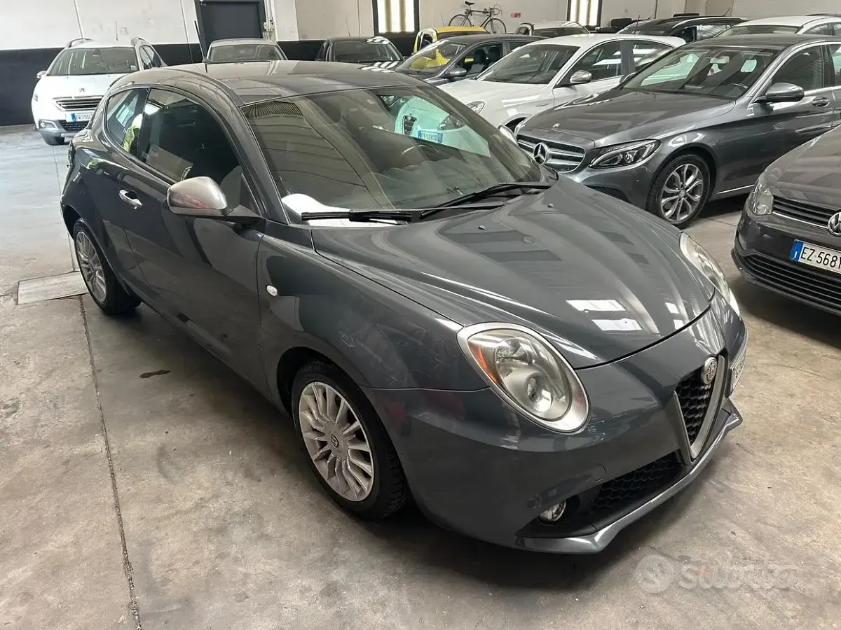 Usata Alfa Romeo MiTo 95 CV (69 kW) 2016 Grigio Utilitaria