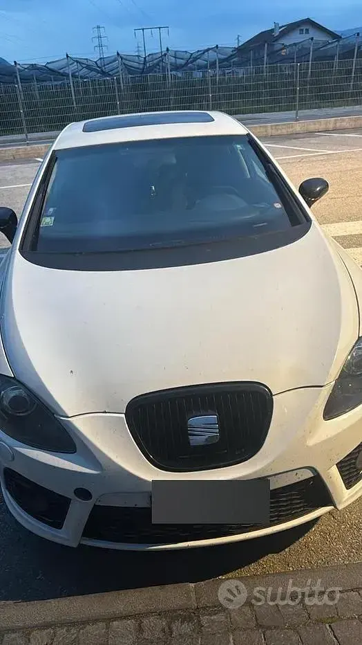Usata Seat Leon FR 170 CV (125 kW) 2007 Bianco Utilitaria