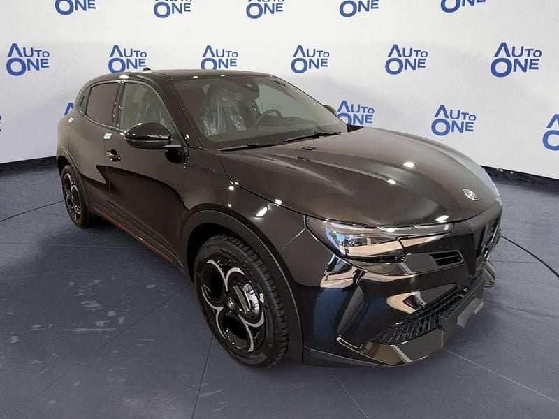 Nero Nuova 2025 Alfa Romeo Junior Edizione Speciale SUV | 27.990 € (Buon prezzo) - Immagine 1/3