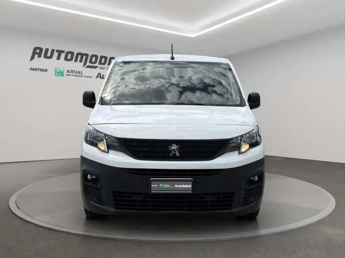 Usata Peugeot Partner 102 CV (75 kW) 2021 Bianco Monovolume