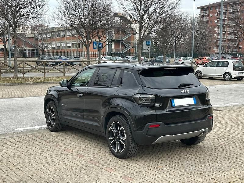 Usata Jeep Avenger Summit 101 CV (74 kW) 2023 Nero SUV