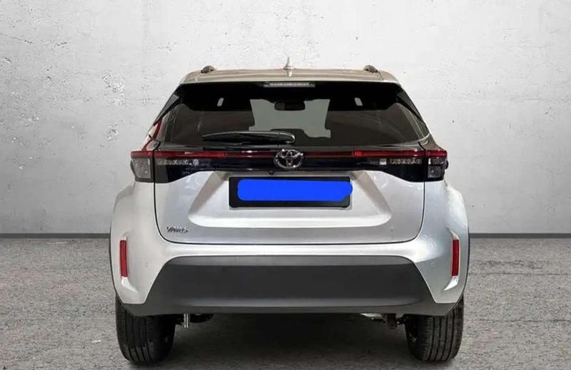 Usata Toyota Yaris Cross Trend 92 CV (67 kW) 2022 SUV