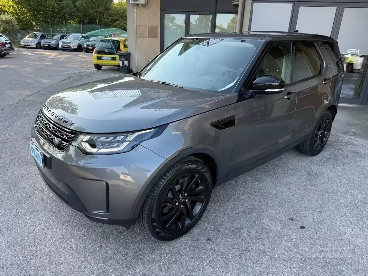 Usata Land Rover Discovery 249 CV (183 kW) 2017 Grigio SUV