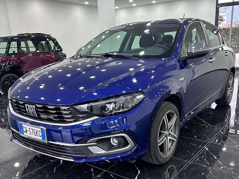 Blu/azzurro Usata 2024 Fiat Tipo S Tre volumi | 16.500 € (Super prezzo) - Immagine 1/4