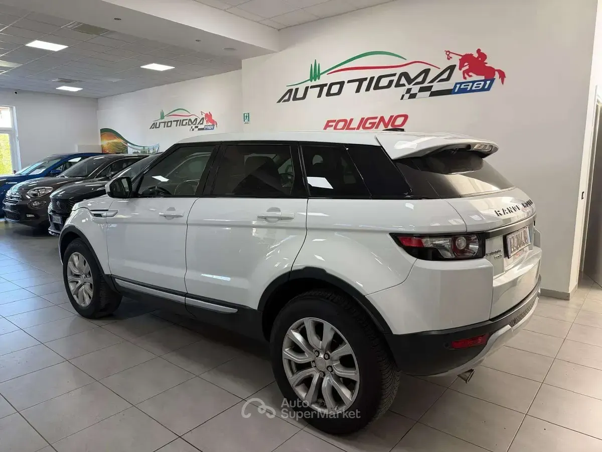 Usata Land Rover Range Rover evoque Pure 150 CV (110 kW) 2015 Bianco SUV