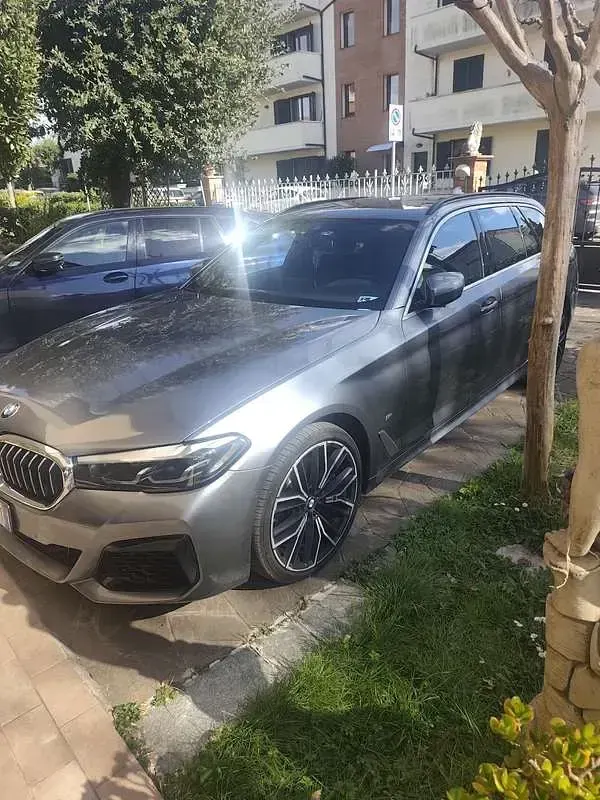 Usata BMW 540 M Sport 340 CV (250 kW) 2020 Grigio Station wagon