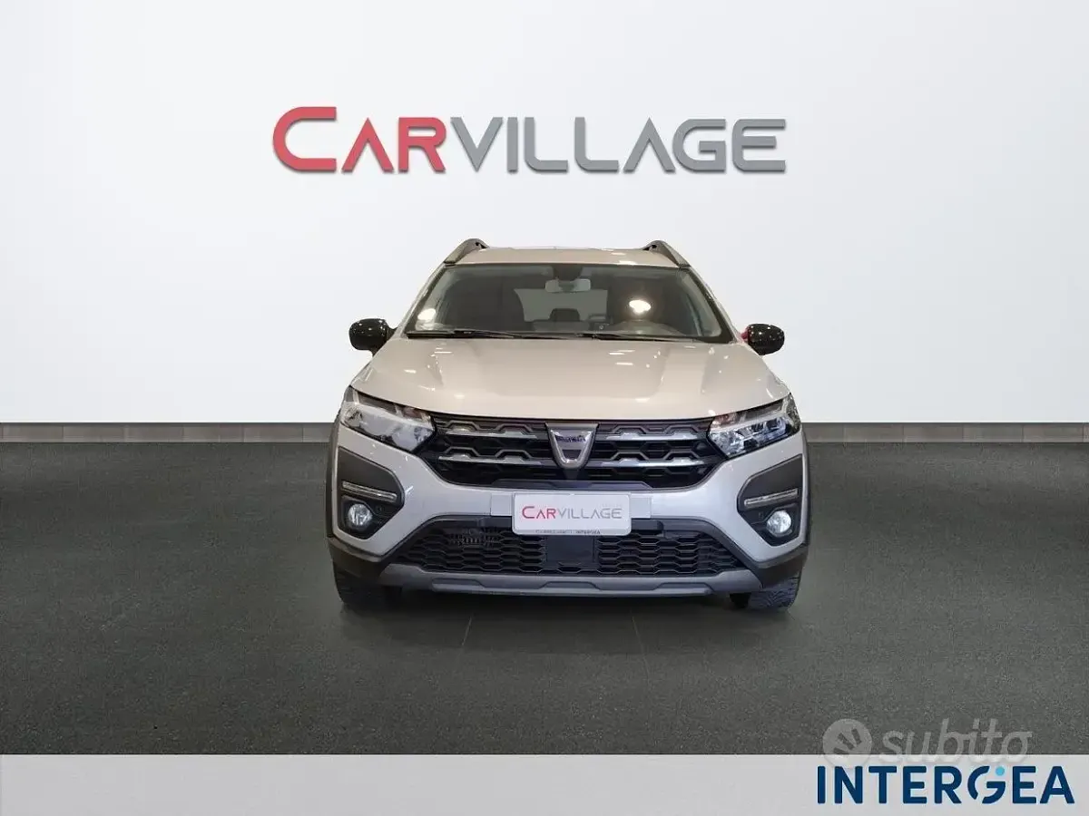Usata Dacia Jogger Extreme 110 CV (80 kW) 2022 Grigio Monovolume