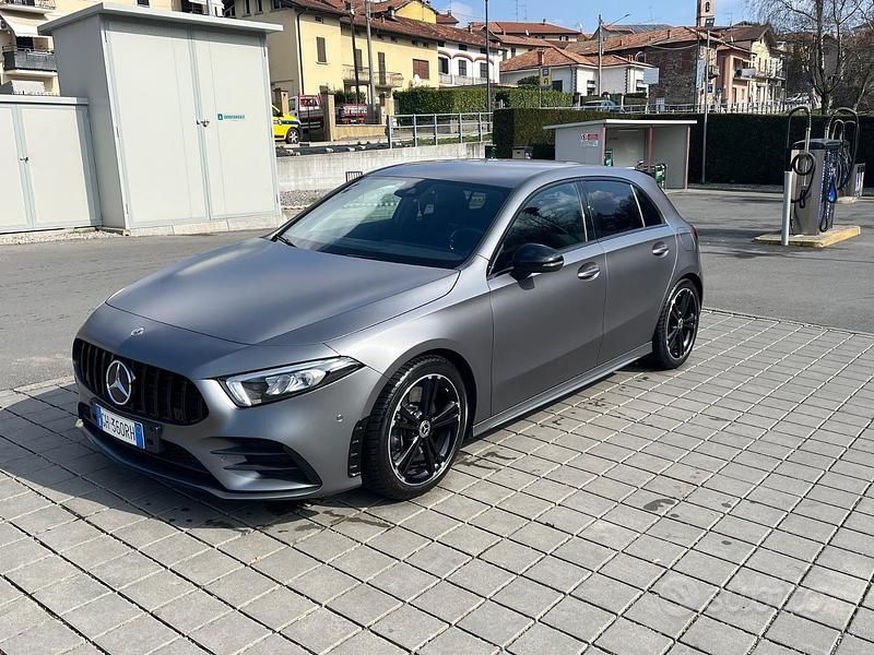 Usata Mercedes A250 224 CV (164 kW) 2022 Grigio Berlina