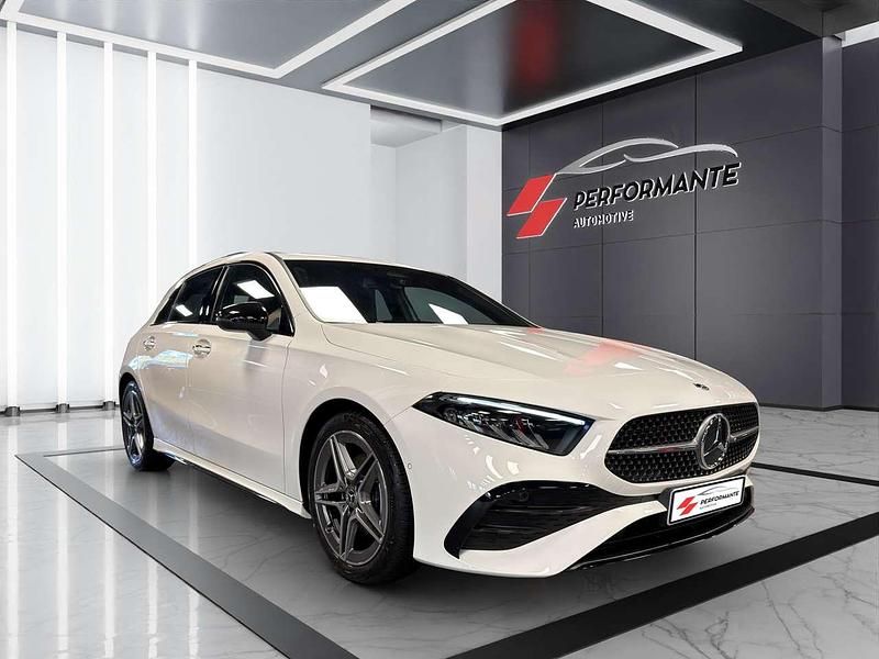 Usata Mercedes A180 AMG Line Premium 136 CV (100 kW) 2024 Bianco Berlina