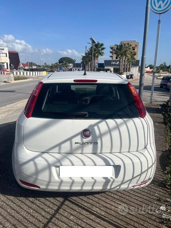 Usata Fiat Grande Punto 2015 Utilitaria