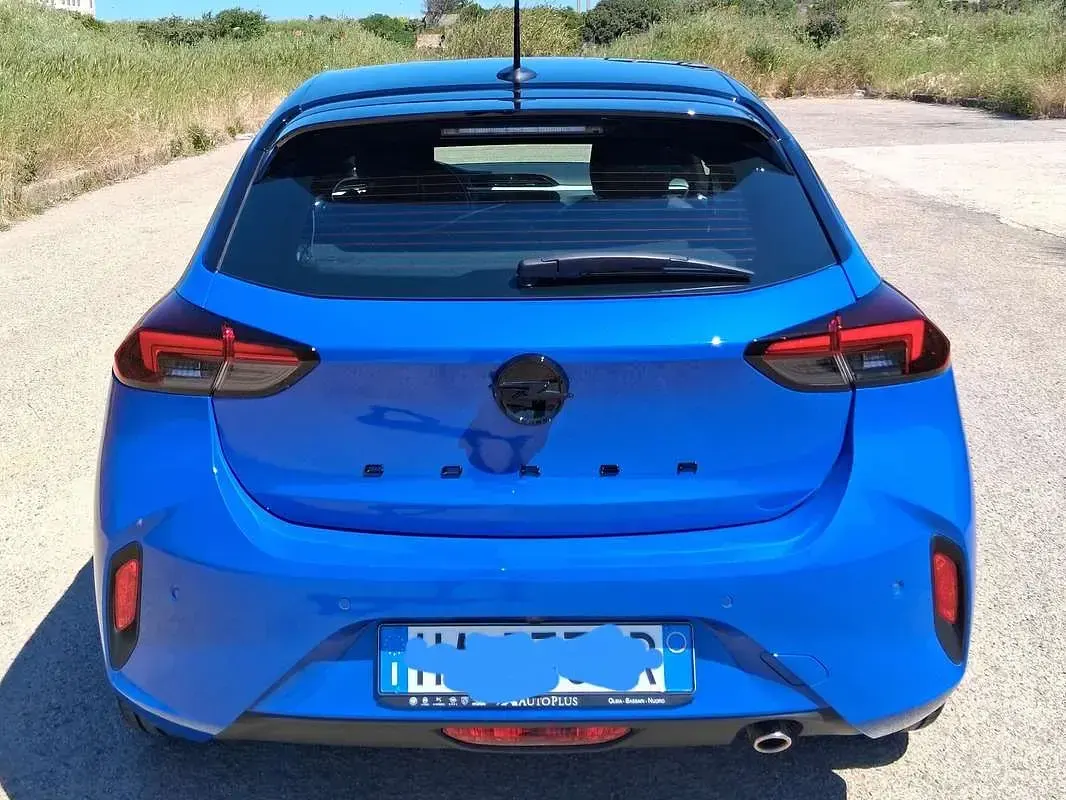 Usata Opel Corsa S 101 CV (74 kW) 2026 Utilitaria