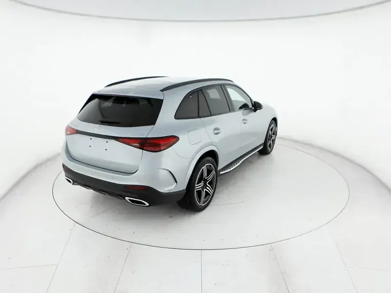 Nuova Mercedes GLC220 Advanced 197 CV (144 kW) 2026 Argento SUV