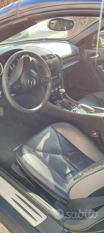 Usata Mercedes SLK200 184 CV (135 kW) 2010 Cabrio