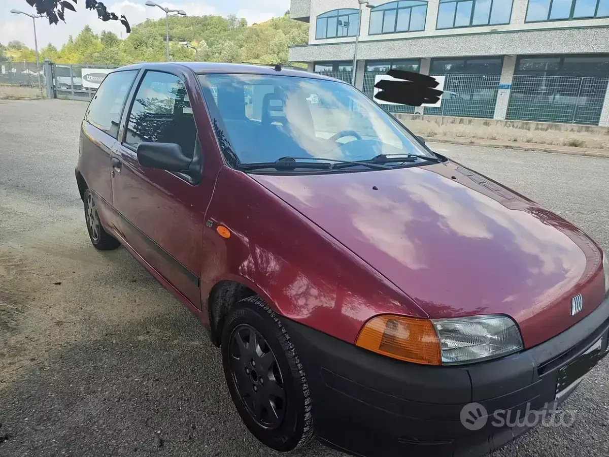 Usata Fiat Punto 60 CV (44 kW) 2006 Utilitaria