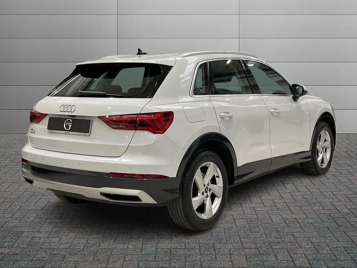 Usata Audi Q3 Advanced 150 CV (110 kW) 2023 Bianco SUV