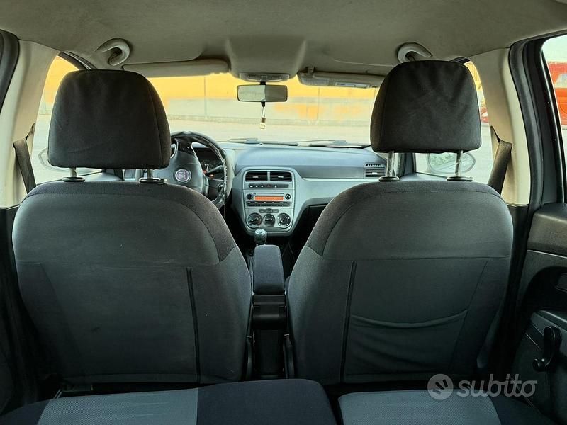 Usata Fiat Grande Punto 90 CV (66 kW) 2008 Grigio Utilitaria