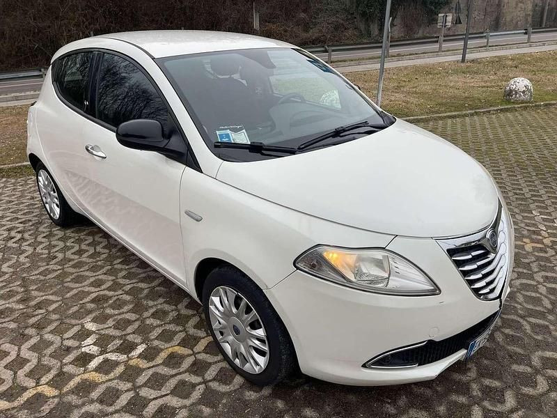 Usata Lancia Ypsilon S 69 CV (50 kW) 2011 Other Utilitaria