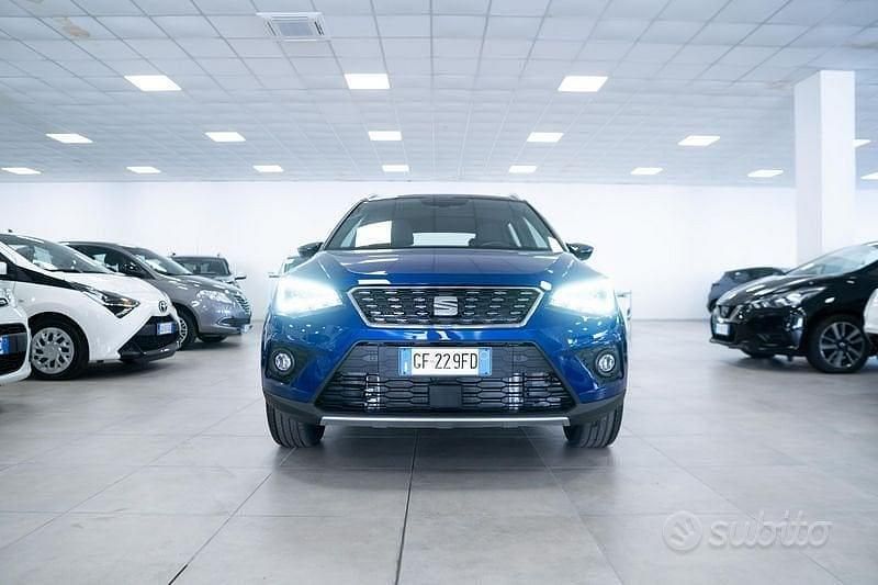 Usata Seat Arona XCELLENCE 90 CV (66 kW) 2021 Blu SUV