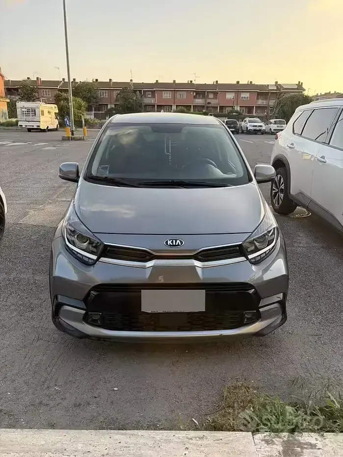 Usata Kia Picanto 67 CV (49 kW) 2021 Grigio Utilitaria