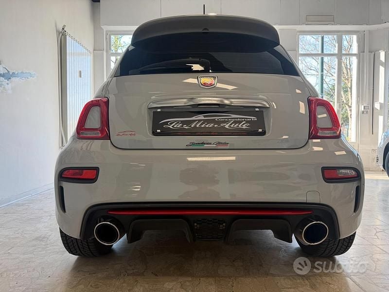 Usata Abarth 595 145 CV (106 kW) 2022 Grigio Berlina