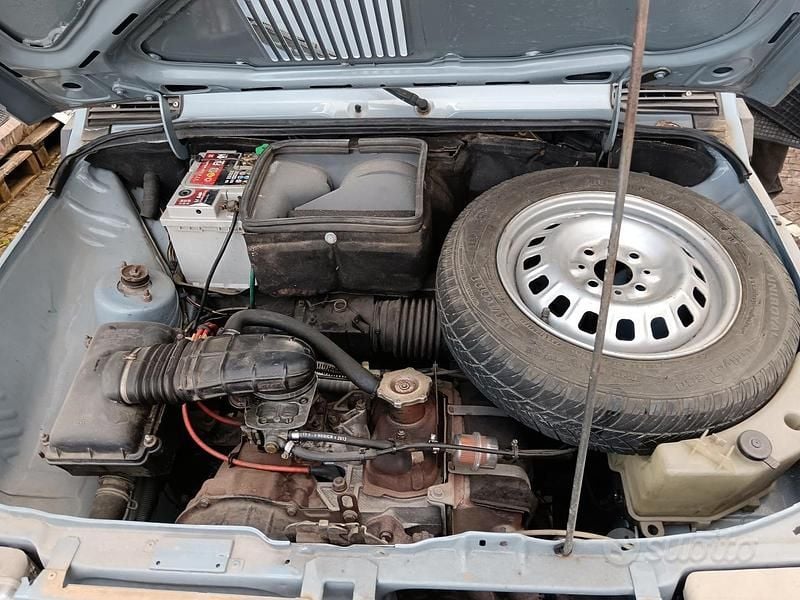 Usata Fiat Panda 30 CV (22 kW) 1983 Blu Utilitaria