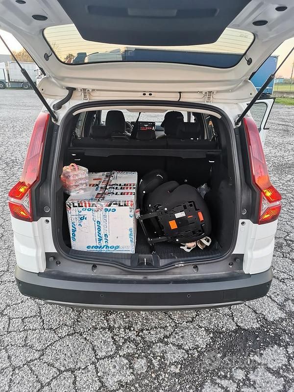 Usata Dacia Jogger Extreme 2022 Monovolume