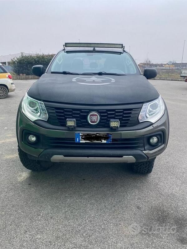 Käytetty Fiat Fullback 181 HP (133 kW) 2018 Harmaa Nouto