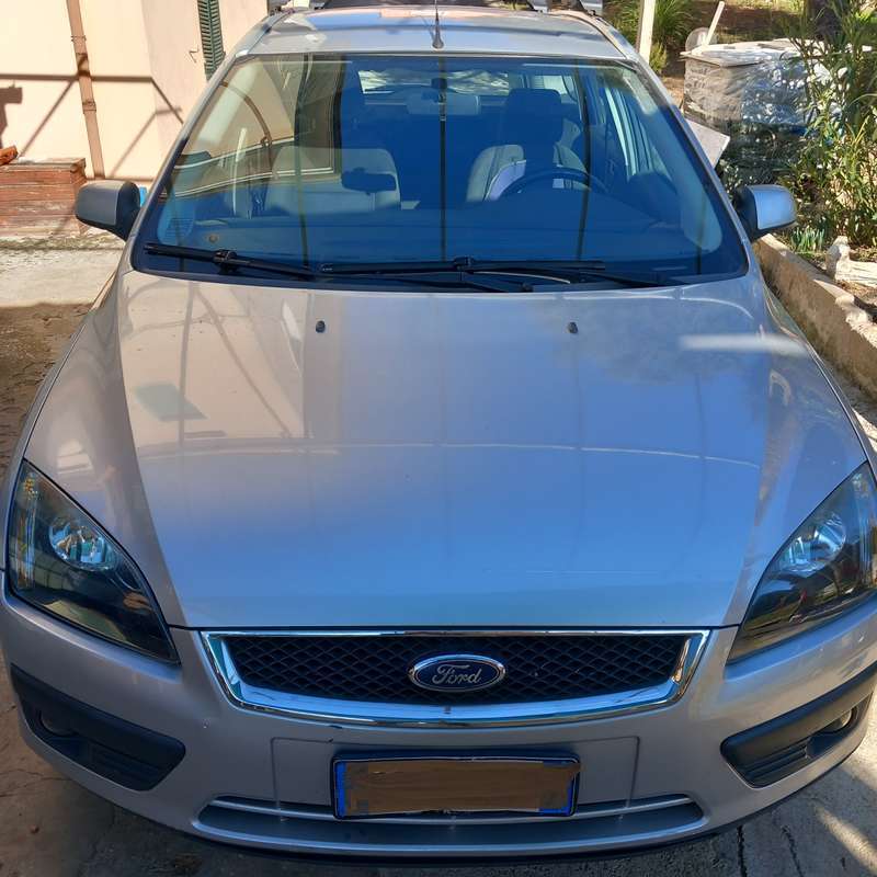 Usato 2006 Ford Focus 1.6 Diesel 90 CV (1.600 €)