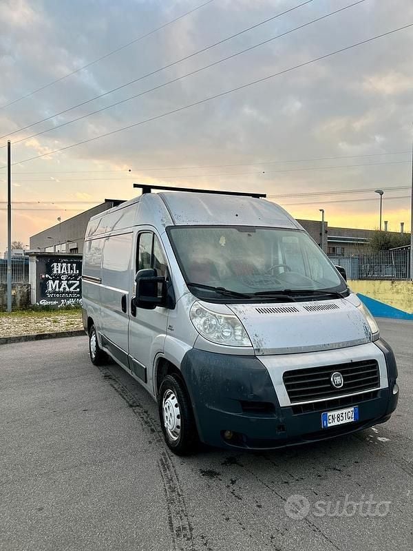 Usata Fiat Ducato 116 CV (85 kW) 2012 Grigio Furgone