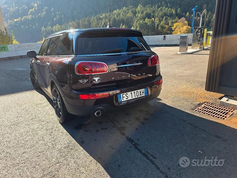 Usata Mini One Clubman 95 CV (69 kW) 2018 Rosso Station wagon