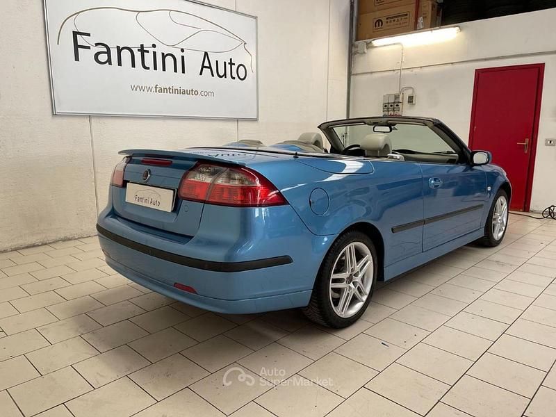 Usata Saab 9-3 Cabriolet Vector 175 CV (128 kW) 2006 Blu Cabrio