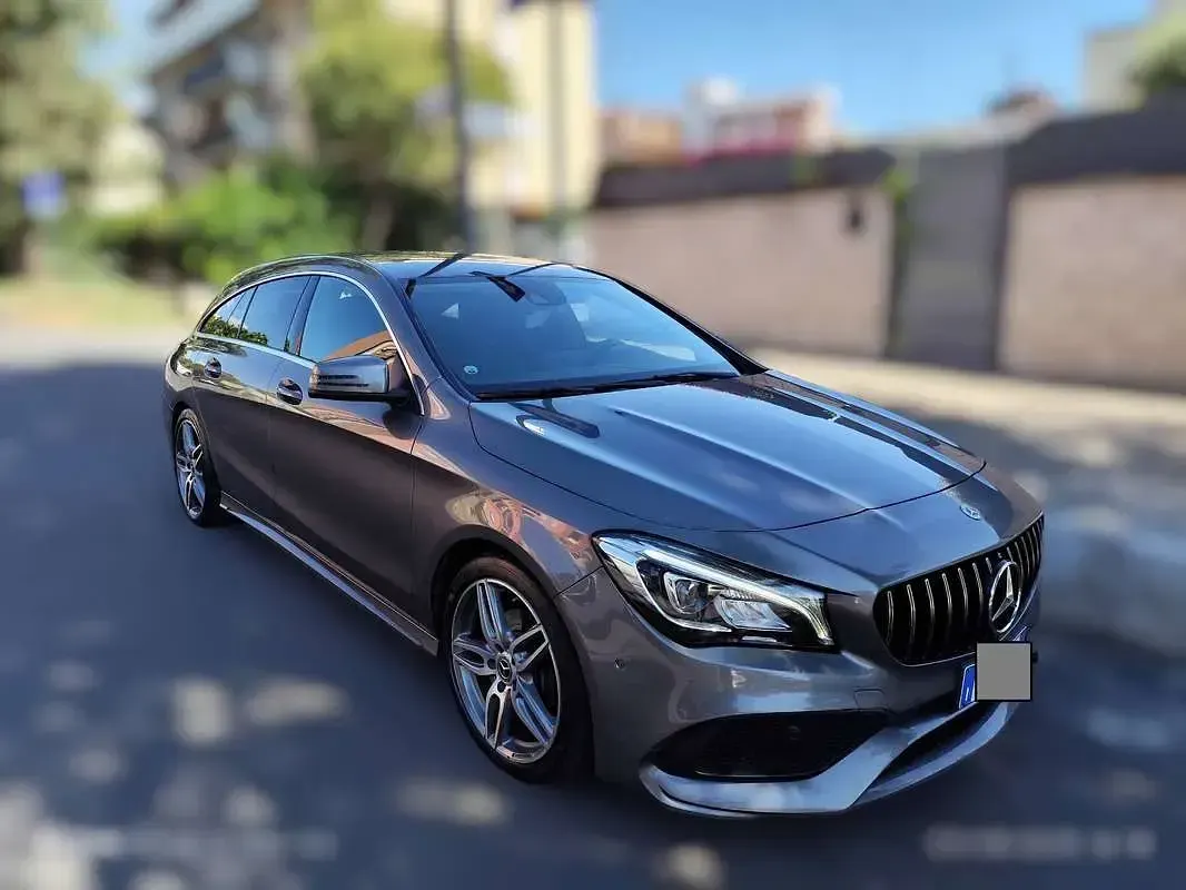 Usata Mercedes CLA200 Shooting Brake 136 CV (100 kW) 2019 Grigio Station wagon