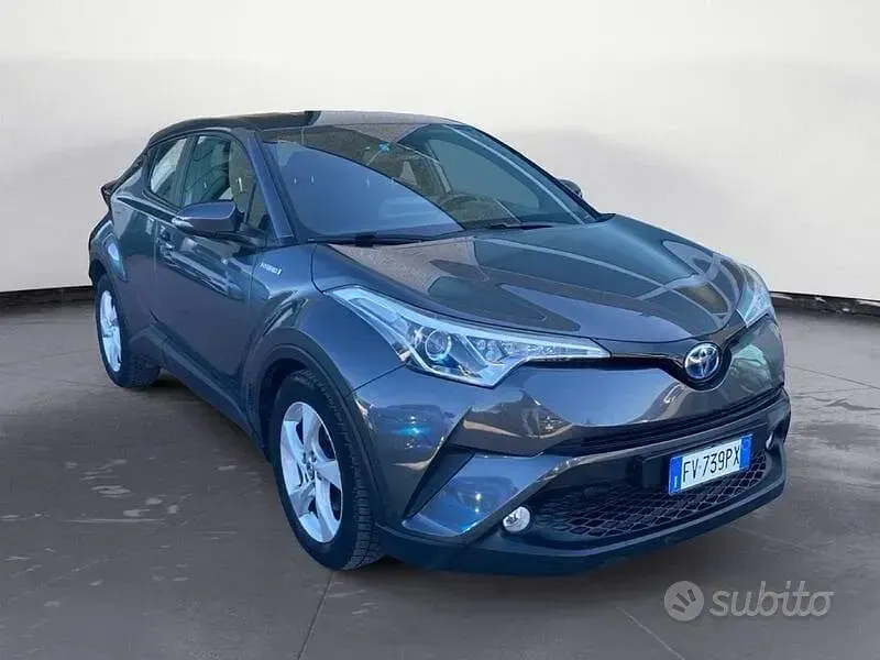 Usata Toyota C-HR Business Edition 98 CV (72 kW) 2019 Grigio SUV