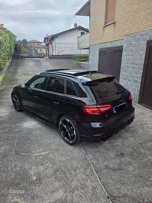 Usata Audi RS3 Ambiente 400 CV (294 kW) 2018 Nero Berlina