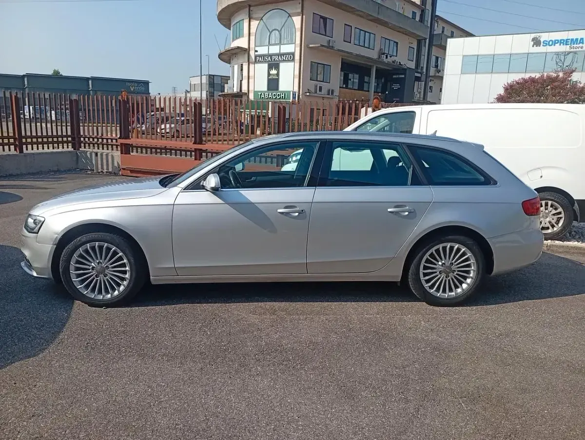 Usata Audi A4 Advanced 150 CV (110 kW) 2013 Argento Station wagon