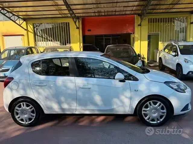 Usata Opel Corsa Cosmo 90 CV (66 kW) 2016 Bianco Utilitaria