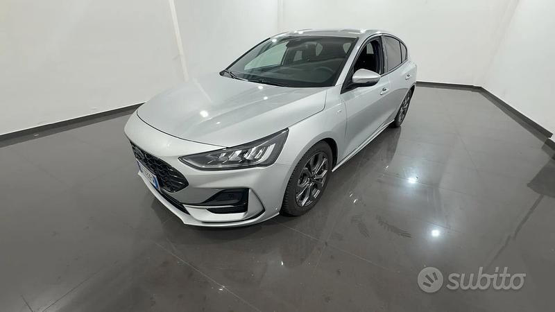 Usata Ford Focus 115 CV (84 kW) 2025 Grigio Berlina
