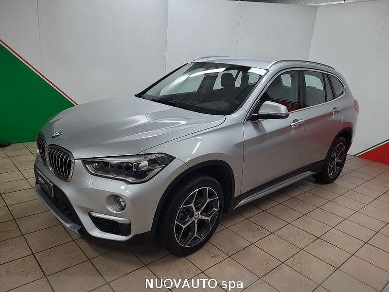 Usata BMW X1 Advantage 150 CV (110 kW) 2018 Argento SUV