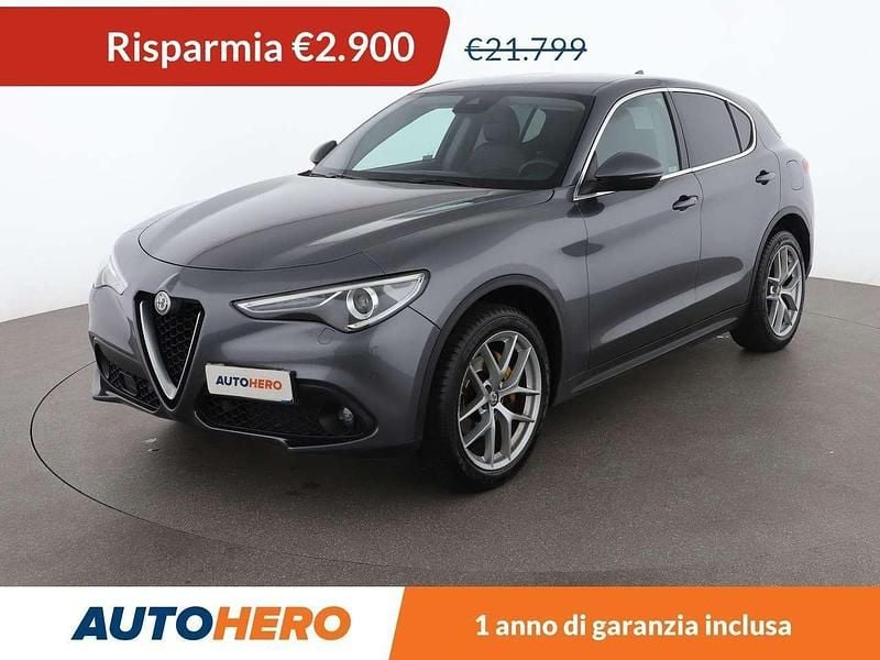 Grigio Usata 2017 Alfa Romeo Stelvio Executive SUV | 18.899 € (Buon prezzo) - Immagine 1/4