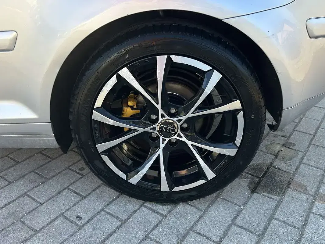 Usata Audi A3 Ambiente 140 CV (102 kW) 2006 Utilitaria