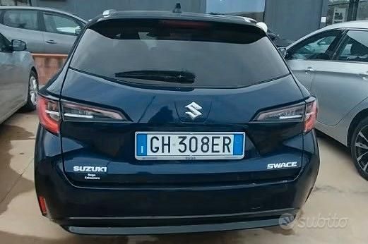 Usata Suzuki Swace 98 CV (72 kW) 2021 Blu Station wagon