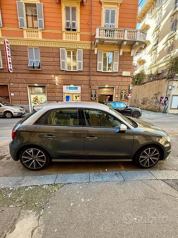 Usata Audi A1 Sportback S-Line 95 CV (69 kW) 2016 Grigio Utilitaria