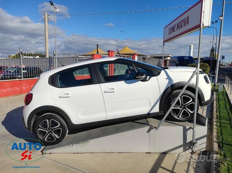 Usata Citroën C3 101 CV (74 kW) 2022 Bianco Utilitaria