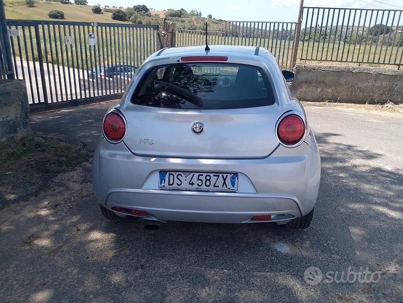 Usata Alfa Romeo MiTo 120 CV (88 kW) 2008 Grigio Utilitaria