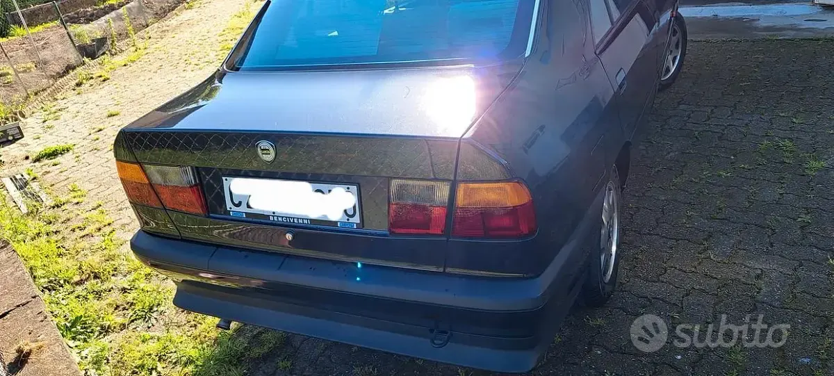 Usata Lancia Dedra 109 CV (80 kW) 1993 Nero Berlina